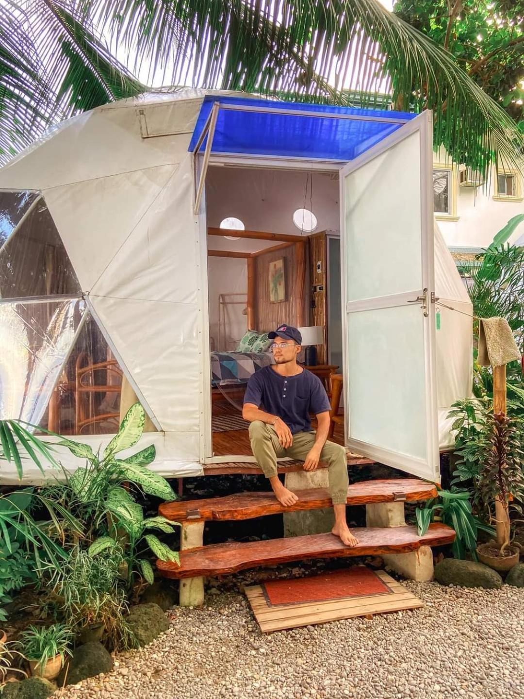 Glamping Dome Dauin Beach Resort Exterior foto